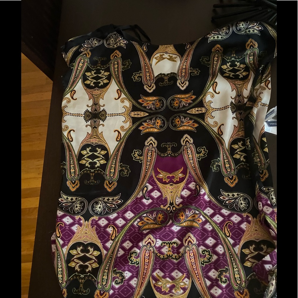 Vince camuto blouse, size PM